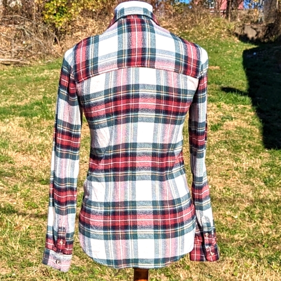 American Eagle Flannel shirt - Picture 4 of 5